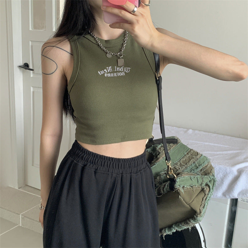 Kvindernes Crop Top med Høj Krave og Subtilt Logo Skovae