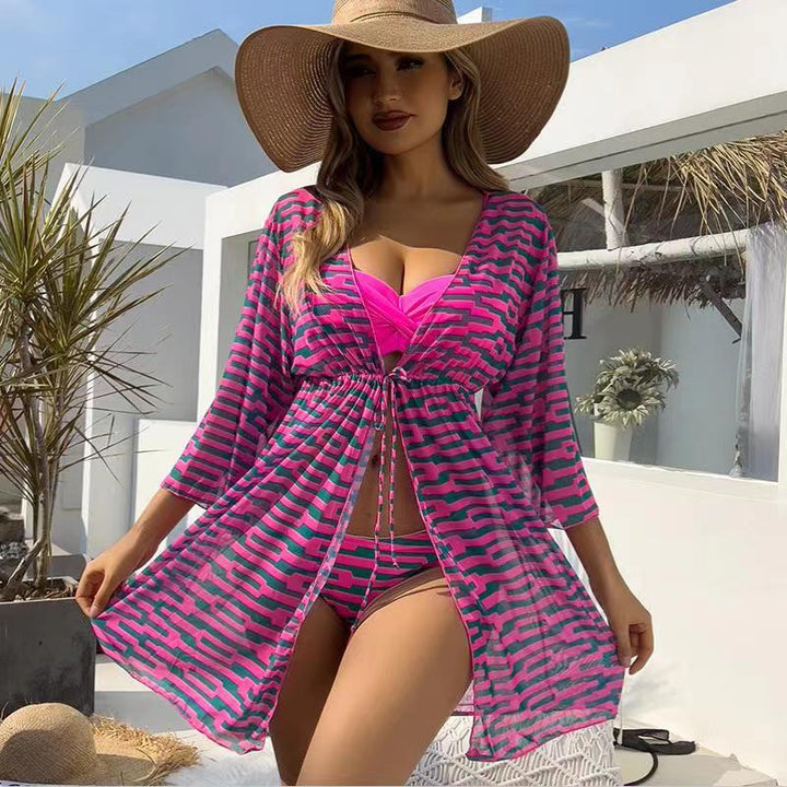 Dame bikini-top med trendy indpakningsdesign og matchende kaftan Stilla