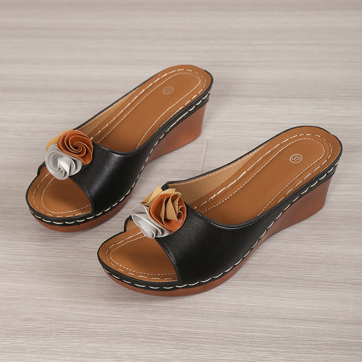 Dame elegante kile-clogs med floralt dekorer Stilla