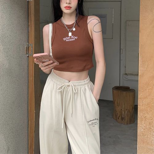 Kvindernes Crop Top med Høj Krave og Subtilt Logo Skovae