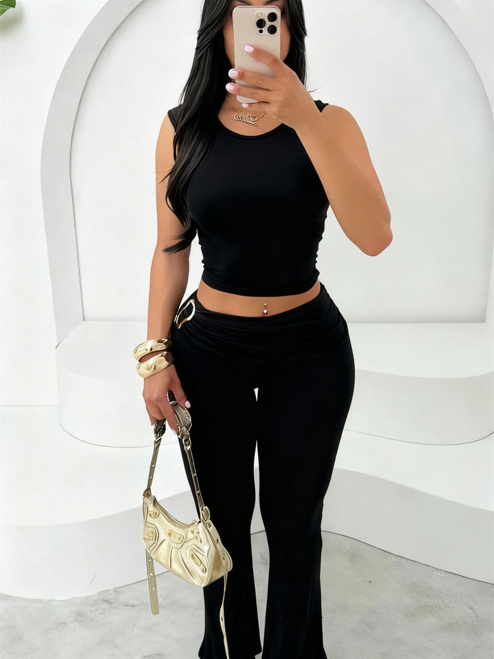 Damen figurbetontes Crop-Top und flared Leggings Set Skovae
