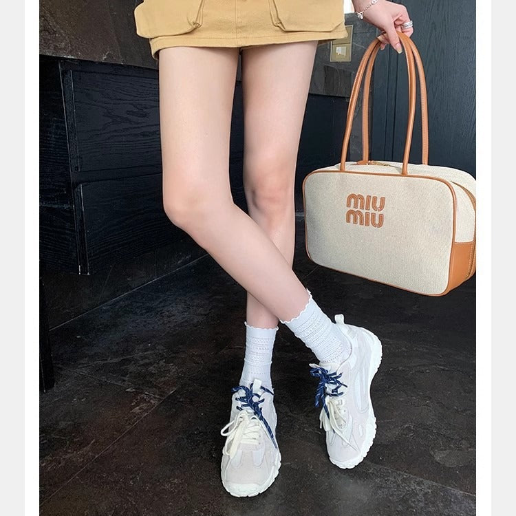 Dame Sporty Sneakers med åndbart overmateriale og skridsikker sål Stilla