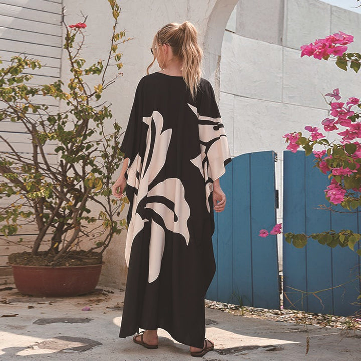 Dame Maxi-Kaftan med blomsterdesign og V-udskæring Stilla