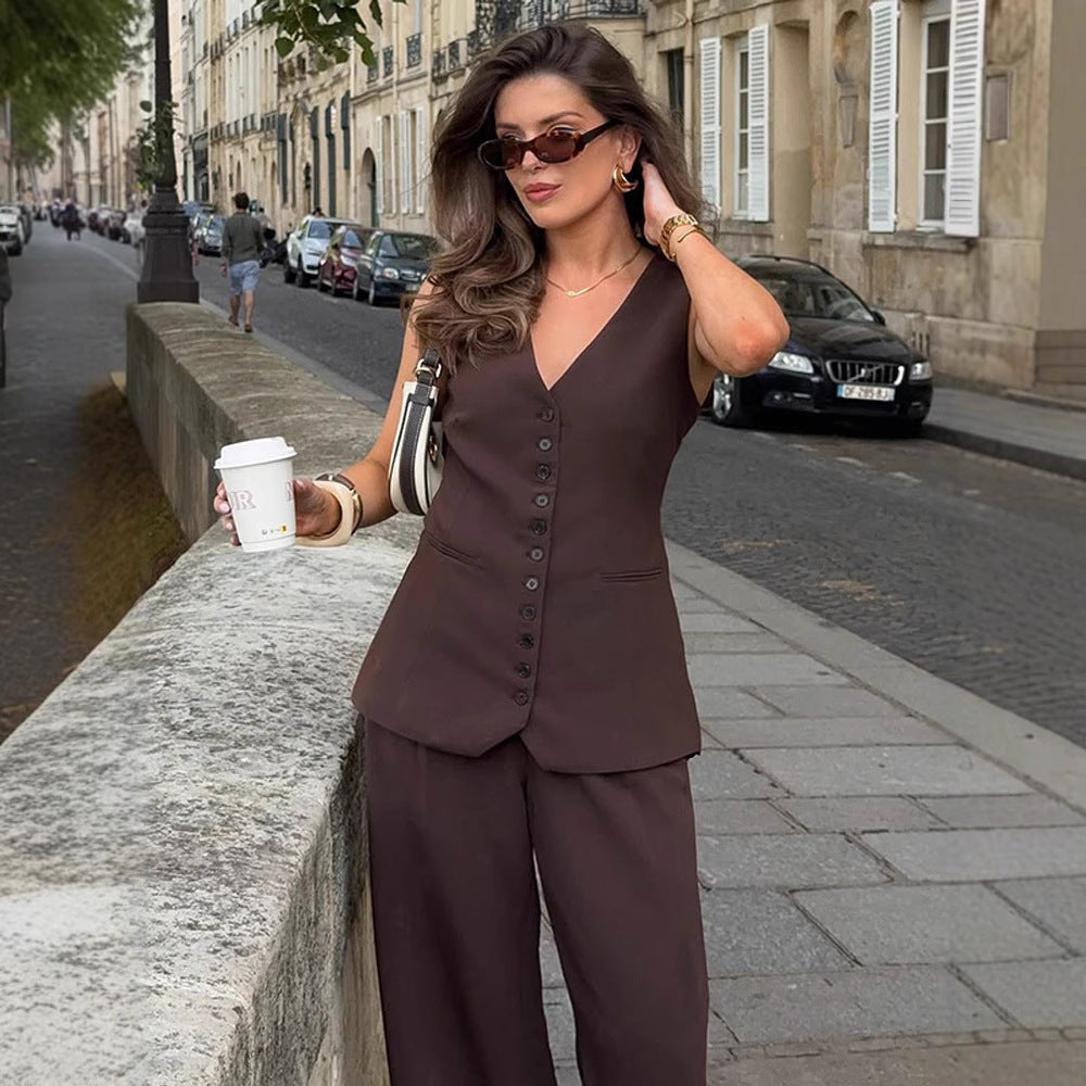 Dame elegant to-delt sæt med figursyet blazer og løst skåret bukser Stilla