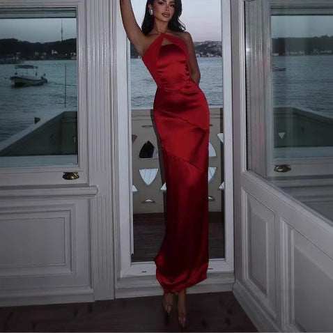 Femme Elegant Halter Neck Satin Aftenkjole Stilla