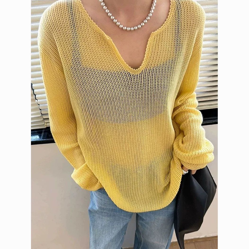 Kvinders afslappede sweater med stilfuld V-hals Stilla