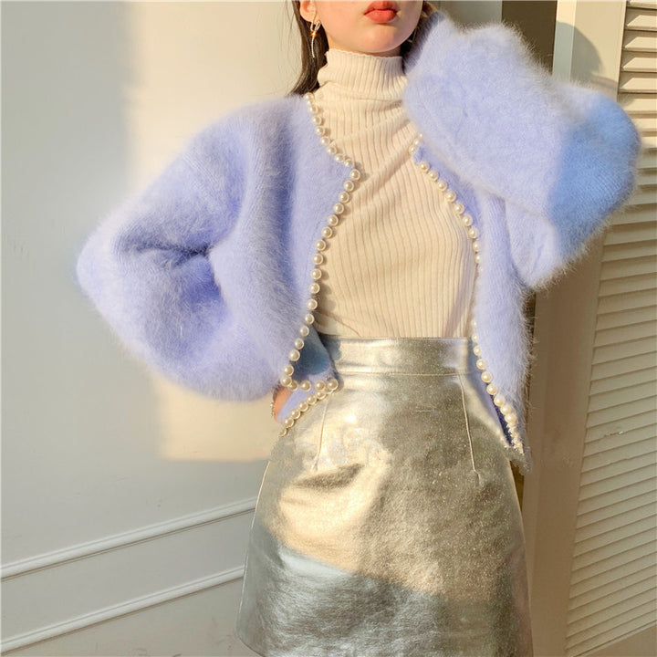Kvinders fluffy cardigan med perlekant og trendy snit Stilla