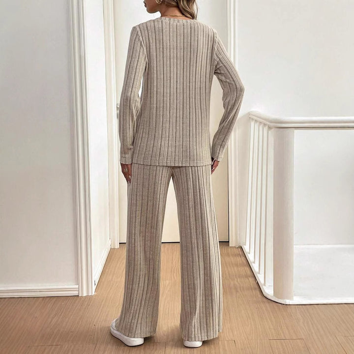 Dame loungewear-sæt af struktureret stof med moderigtigt ribmønster Stilla