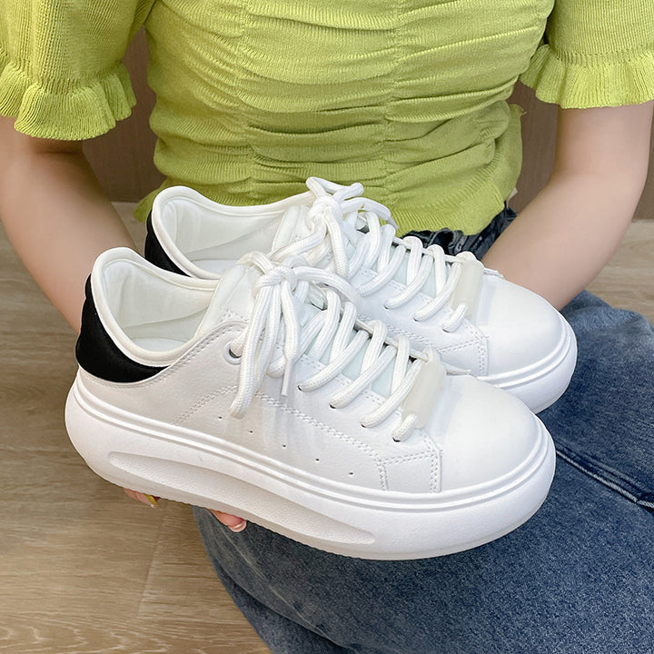 Dame komfortable plateau-sneakers med åndbart overmateriale Stilla