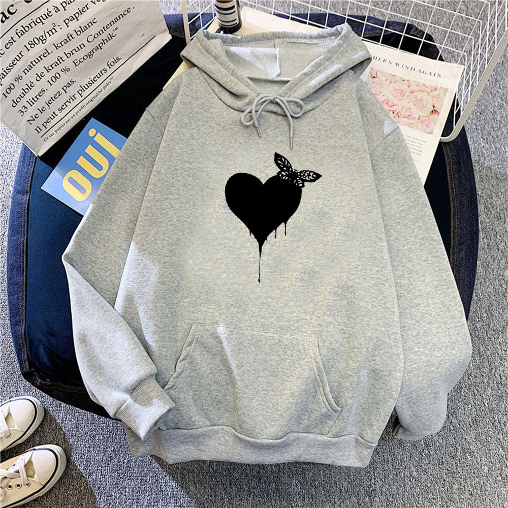 Kvinders hoodie med kreativ hjerte design Skovae