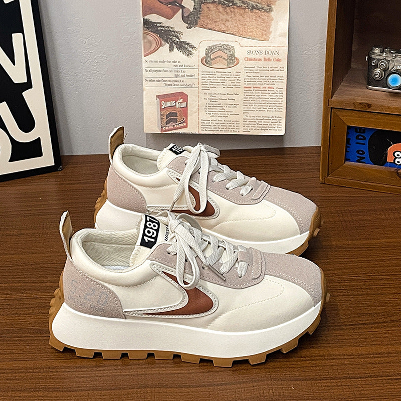 Dame Sporty Sneakers med innovativ støddæmpningsteknologi og robust såleprofil Stilla