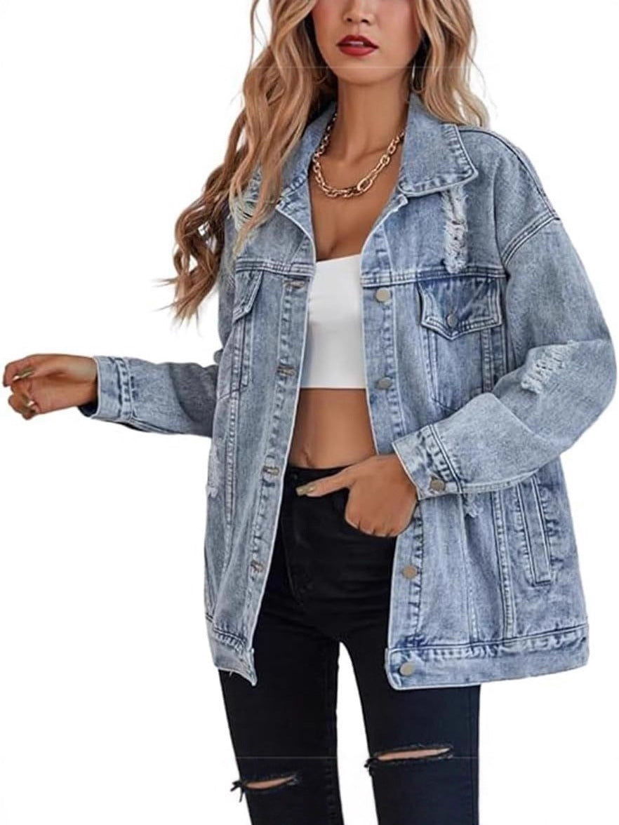 Kvindernes oversized denimjakke med fashionable revnede detaljer Stilla