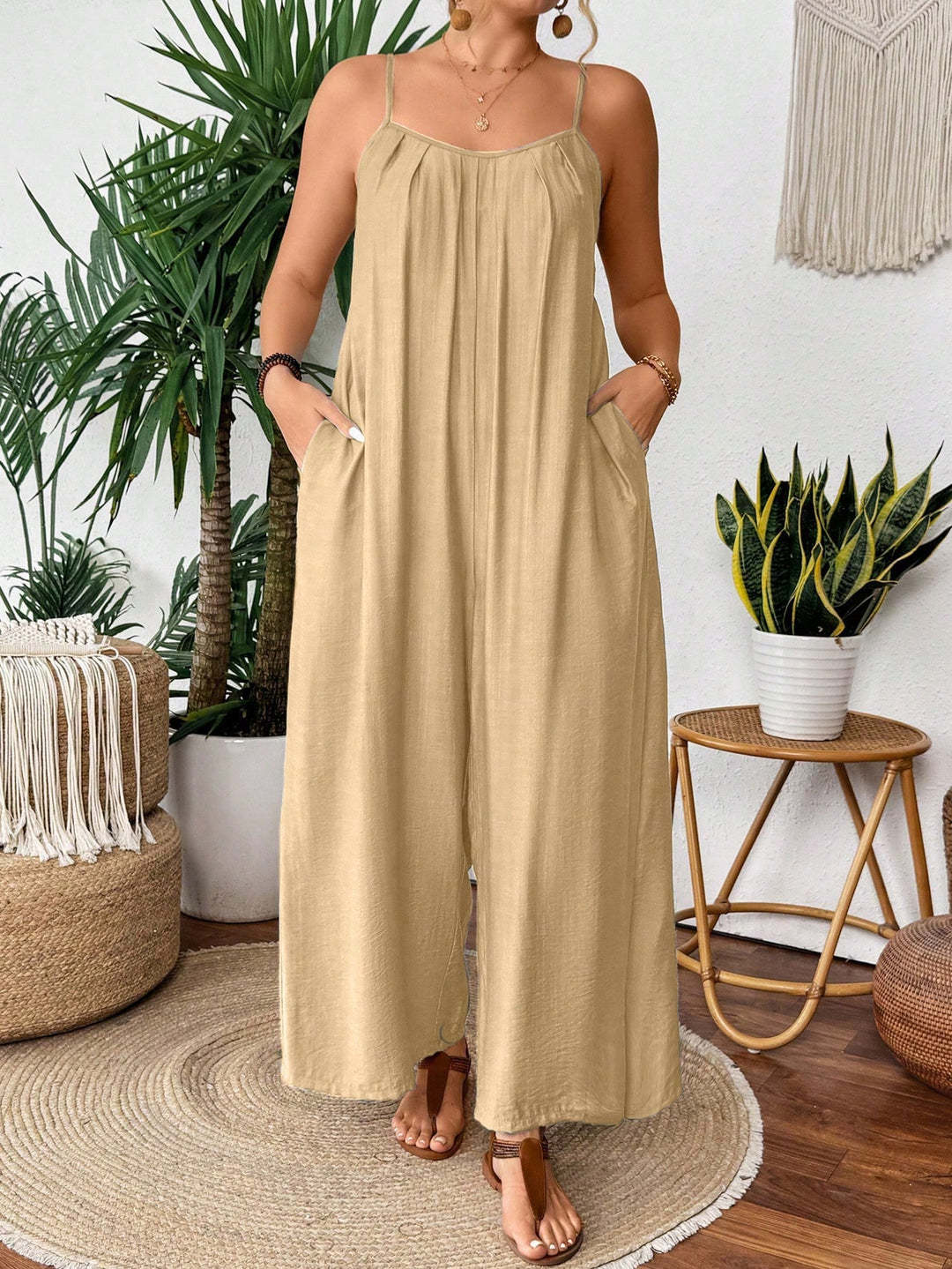 Dame luftig Jumpsuit med smalle spaghetti stropper og sidelommer Skovae
