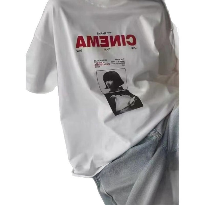 Dame T-shirt med kunstnerisk grafikelement og afslappet snit Stilla
