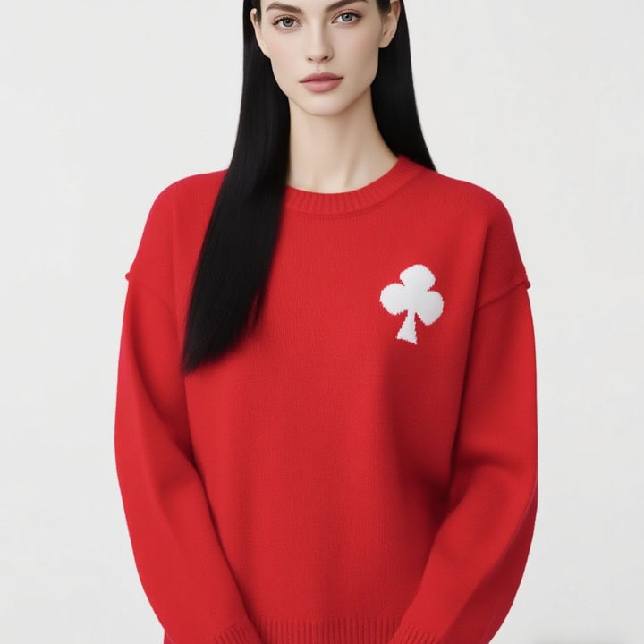 Dame mønsteret kort sweater lavet af blødt strikmateriale med det ikoniske Stilla-logo