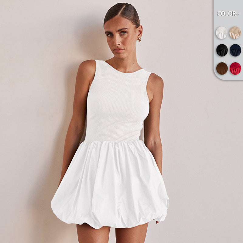 Dame trendende ballonkjole med kropsnær overdel og flydende nederdel Stilla