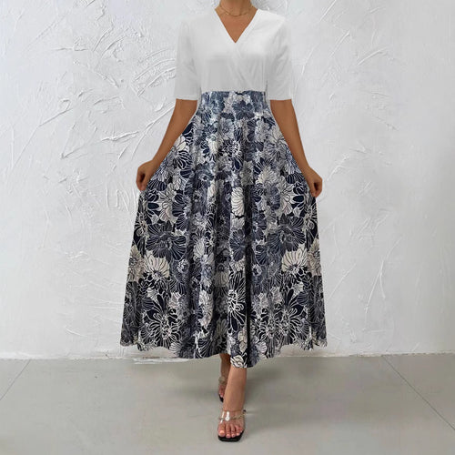 Dame Maxikjole med blomstret design og elegant indpakningseffekt Stilla