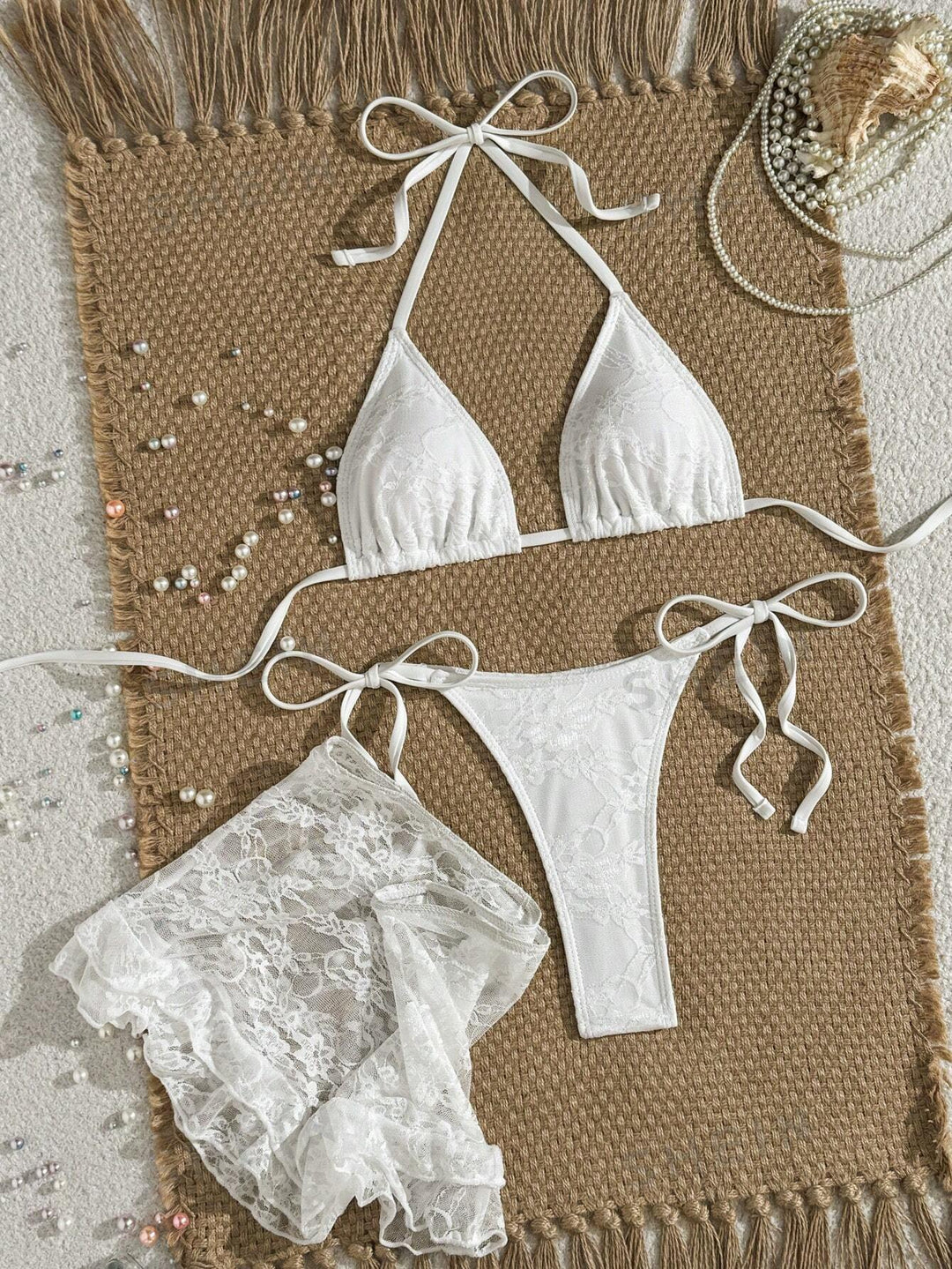 Dame spids-bikini med blomsterdesign og flydende nederdel Skovae