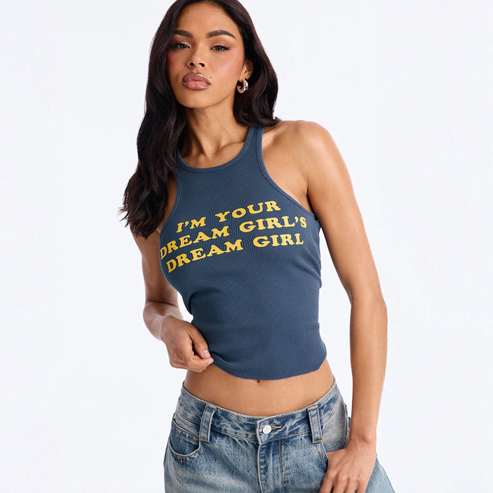 Dame Crop-top med kreativ skrift og tætsiddende snit Skovae