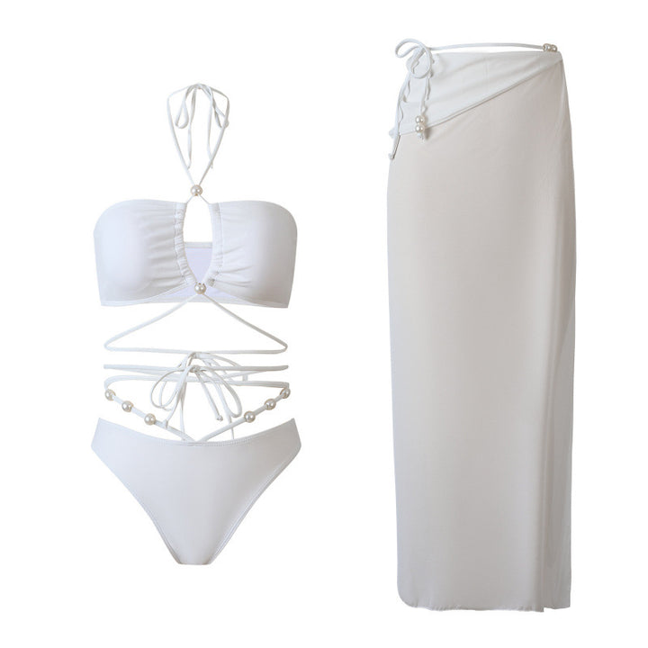 Dame bikini-sæt med fashionabel cut-out-design og elegant omslagsskjørt Skovae