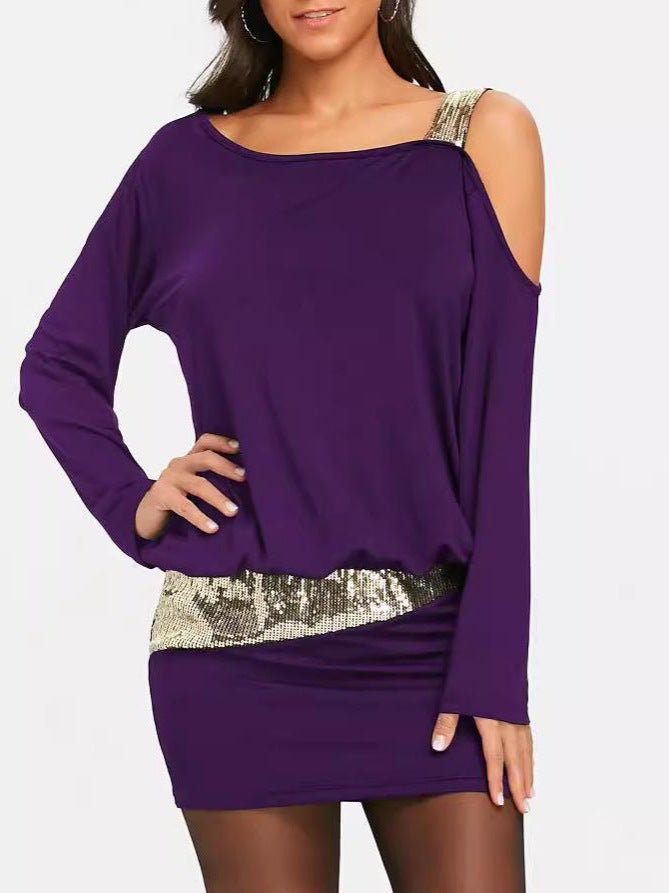 Femme Elegantes og funklende top med off-shoulder design Stilla