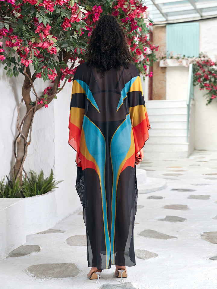 Dame Strandkaftan med farverigt grafikdesign og lette materialedetaljer Stilla