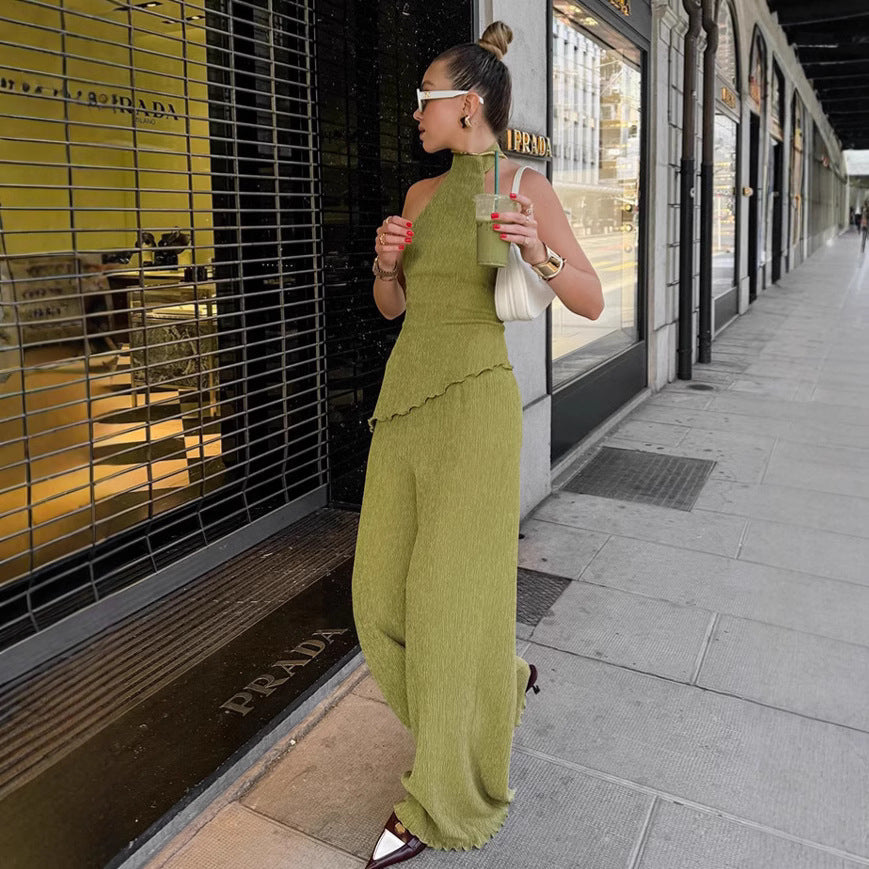 Dame wrapped dress med asymmetrisk kant og elegant flæseafslutning Stilla