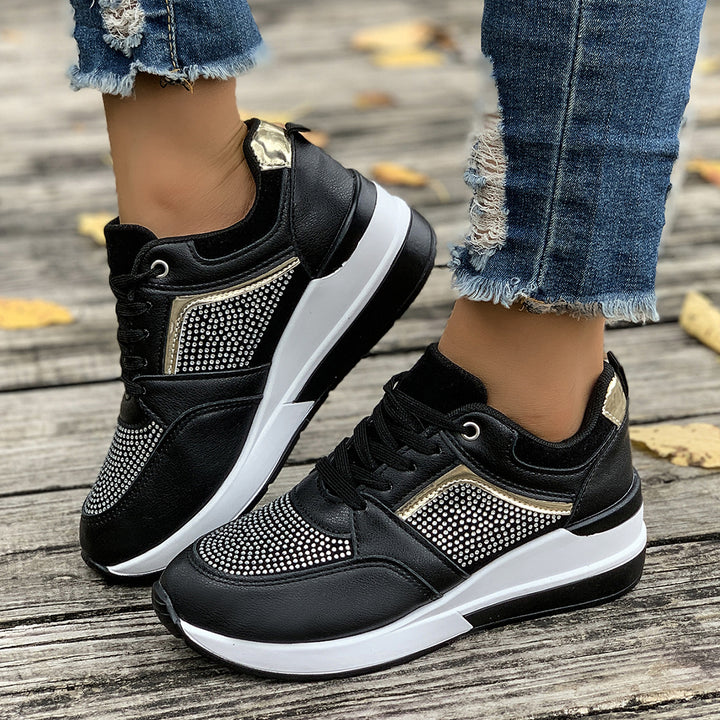 Dame Sporty Sneakers med åndbar mesh-overflade og skridsikker sål Stilla