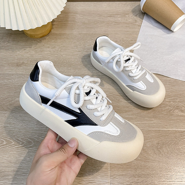 Dame Sneakers med sporty design og skridsikker gummisål Stilla