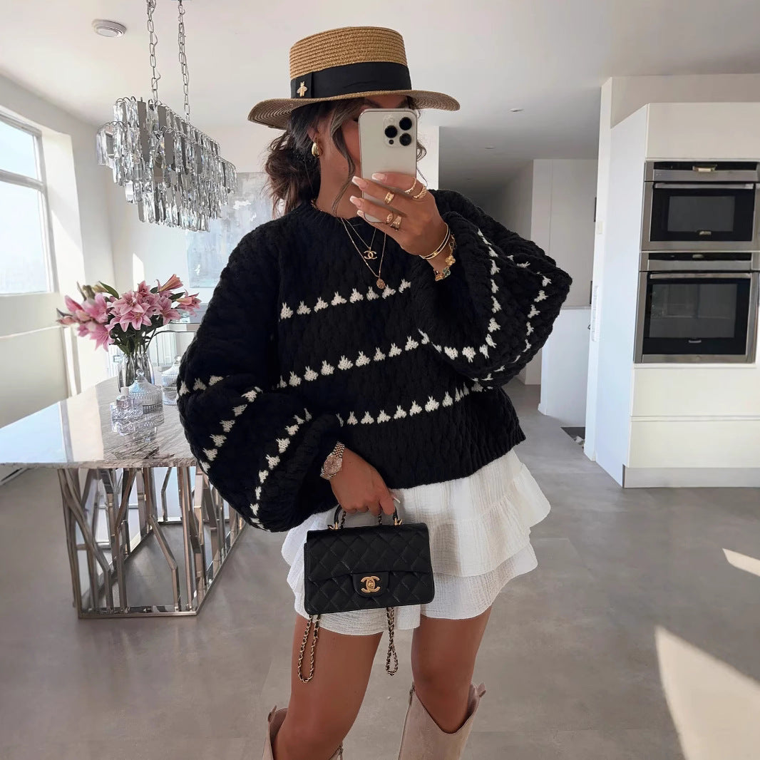 Dame elegant strikket sweater med brede ærmer og grafisk mønster Stilla