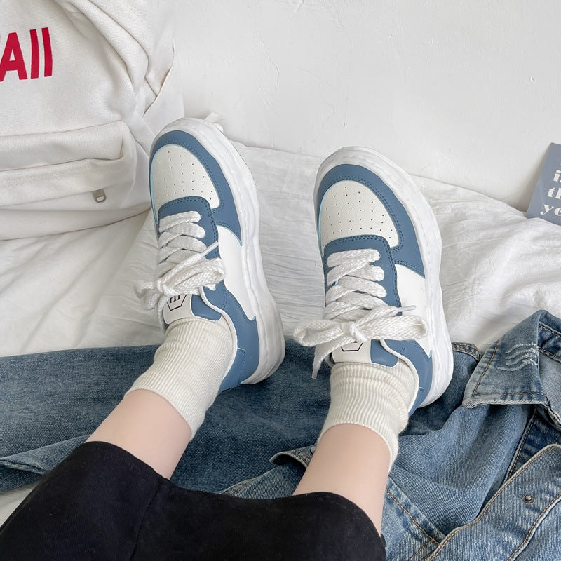 Dame Sporty Sneakers med robust overdel og åndbar konstruktion Stilla