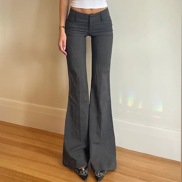 Damen Bluse mit tailliertem Schnitt und dekorativen Falten Skovae
