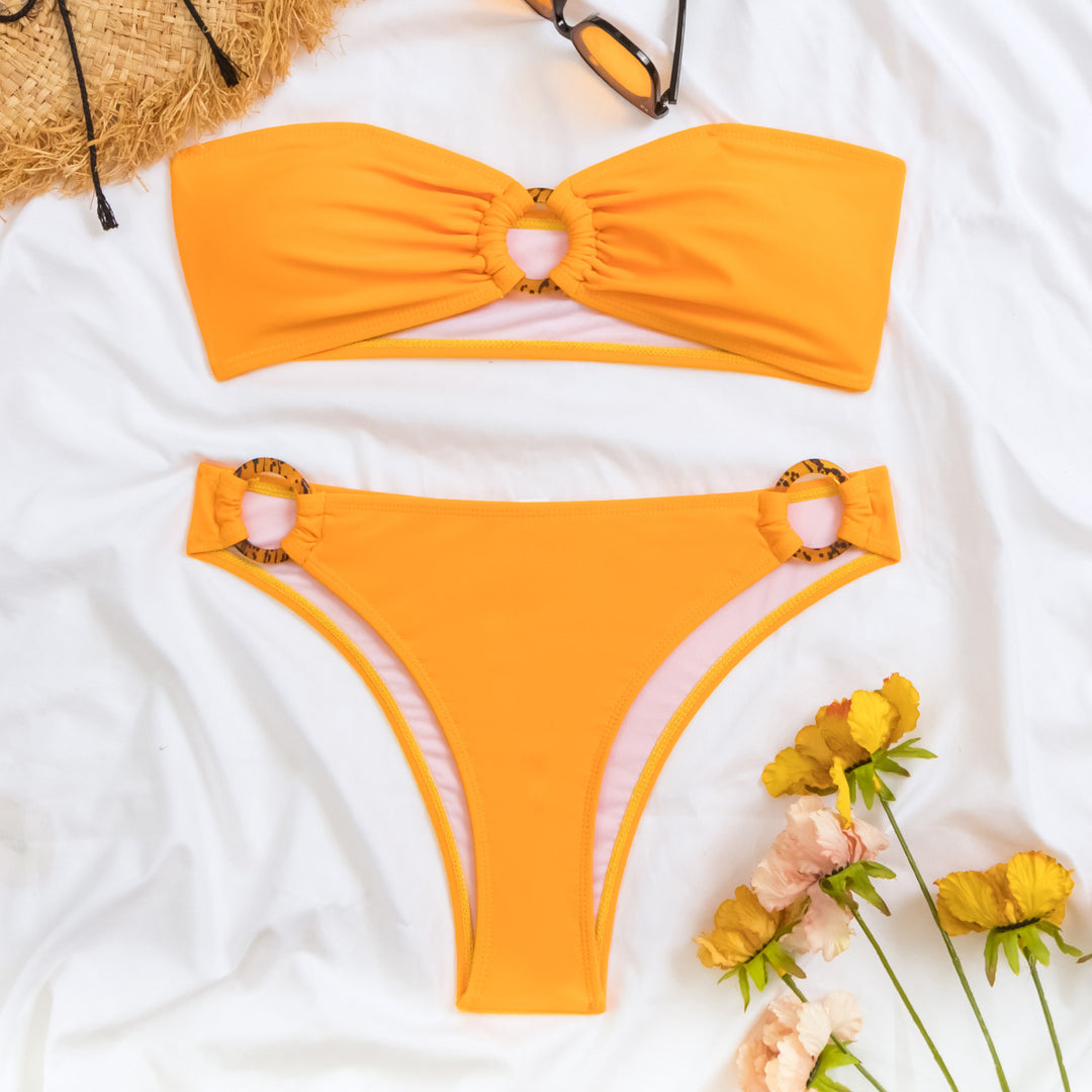 Dame bandeau bikini med fashionable ringdetaljer Skovae
