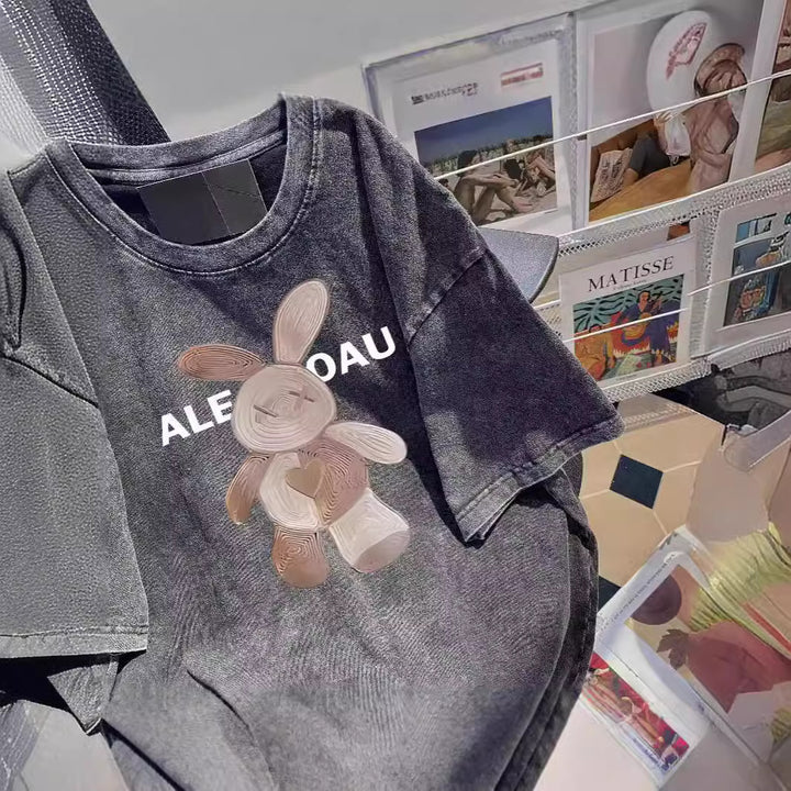Dame T-shirt med stort Bunny-druck og afslappet snit Stilla