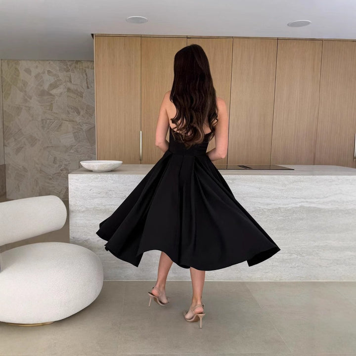 Dame Strapless A-formet Midi-kjole Stilla