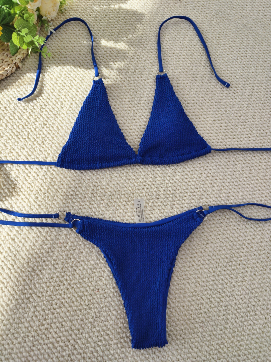 Dame Triangel-Bikini med struktureret stof og elegante ringdetaljer Skovae