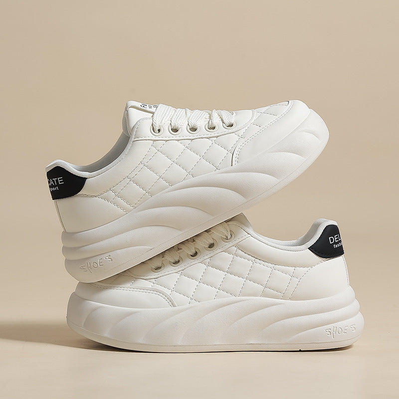 Dame Sneakers med polstret sål og quiltet design Stilla