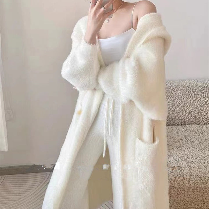Kvinder Fluffy Cardigan med Praktiske Lommer og Casual Snit Stilla