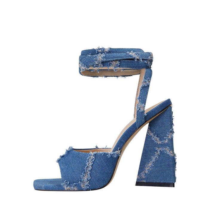 Femme Fashion-Forward Denim Hælesandaler med skulpturel Blokhæl Stilla
