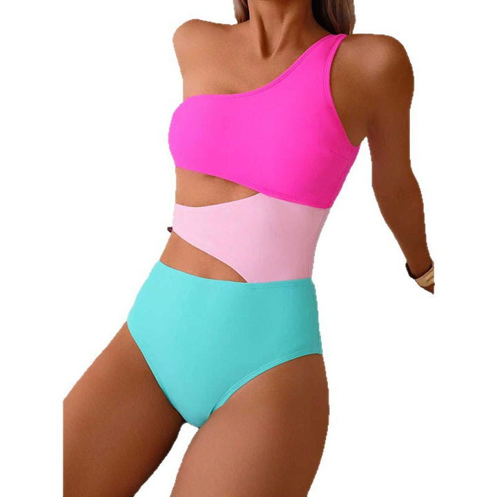 Damer ensidig badedragt med høj benudskæring og moderne cut-out design