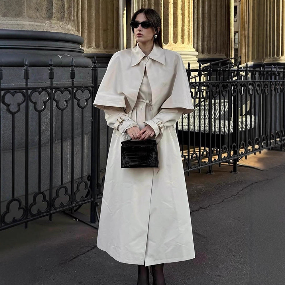 Damer elegant trenchcoat med innovativt cape-design Stilla