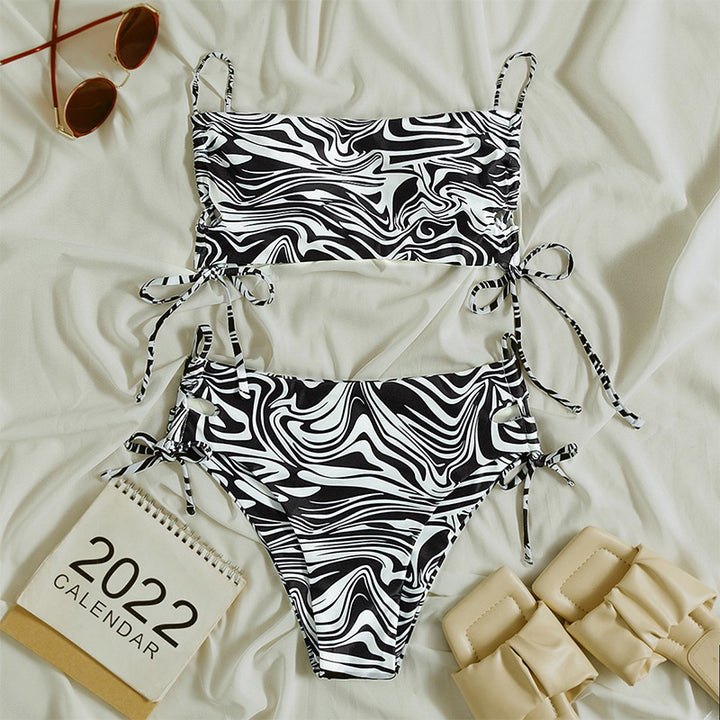 Dame Bandeau-bikini sæt med stilfuldt flæse-design Skovae