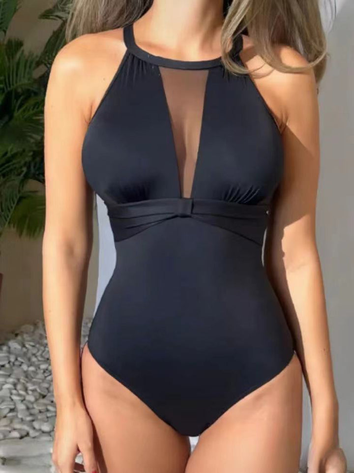 Dame Sporty Én-piece badedragt med raffineret mesh-detalje Skovae