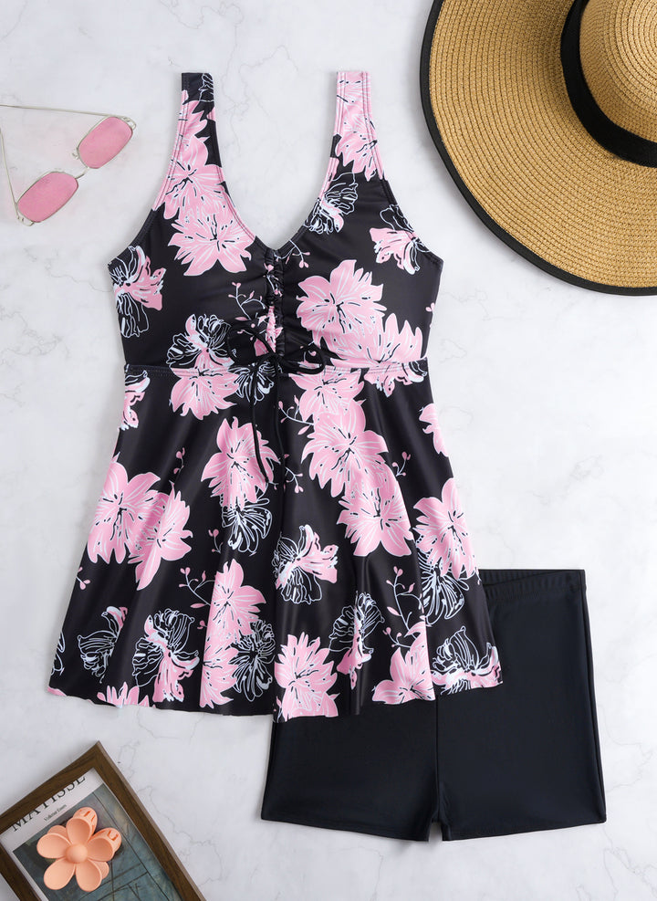 Dame Tankini med blomster wraps design og behagelige shorts Skovae