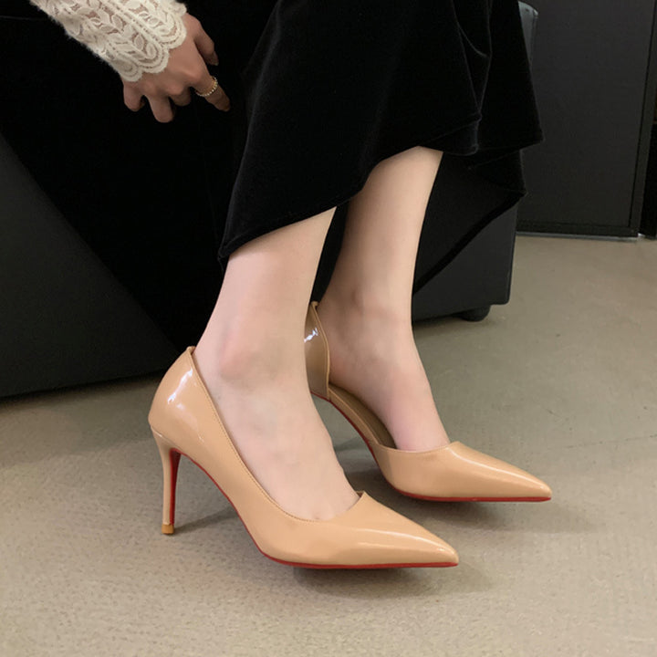 Dame spidse pumps med forførende slingback-design og elegant højglansfinish Stilla