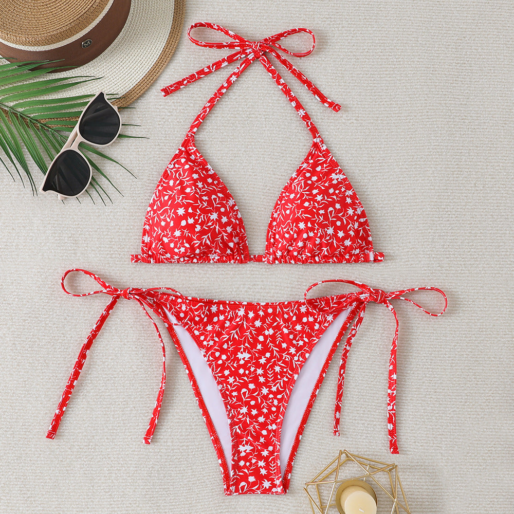 Dame Triangel-Bikini med justerbare bindebånd og blomstrede detaljer Skovae