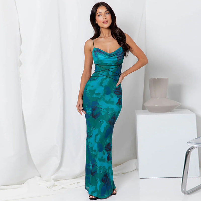 Dame Maxikjole med elegant crossover-detajle Stilla