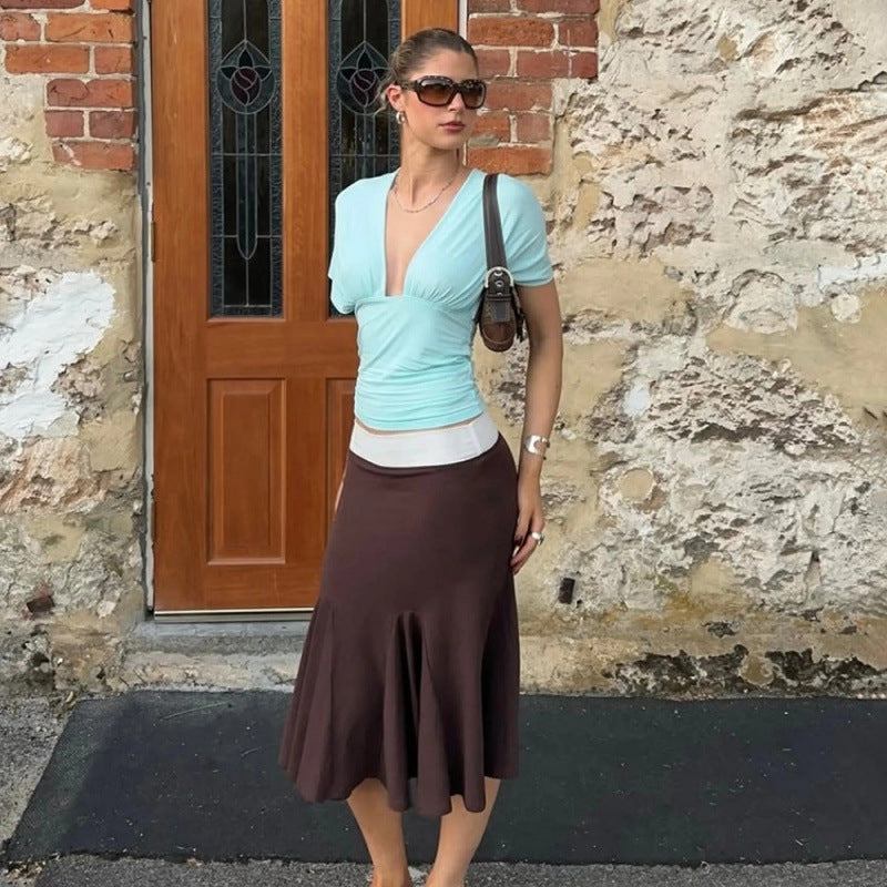 Damen Haltertop mit elegantem Wickeldesign und figurbetonter Passform Skovae