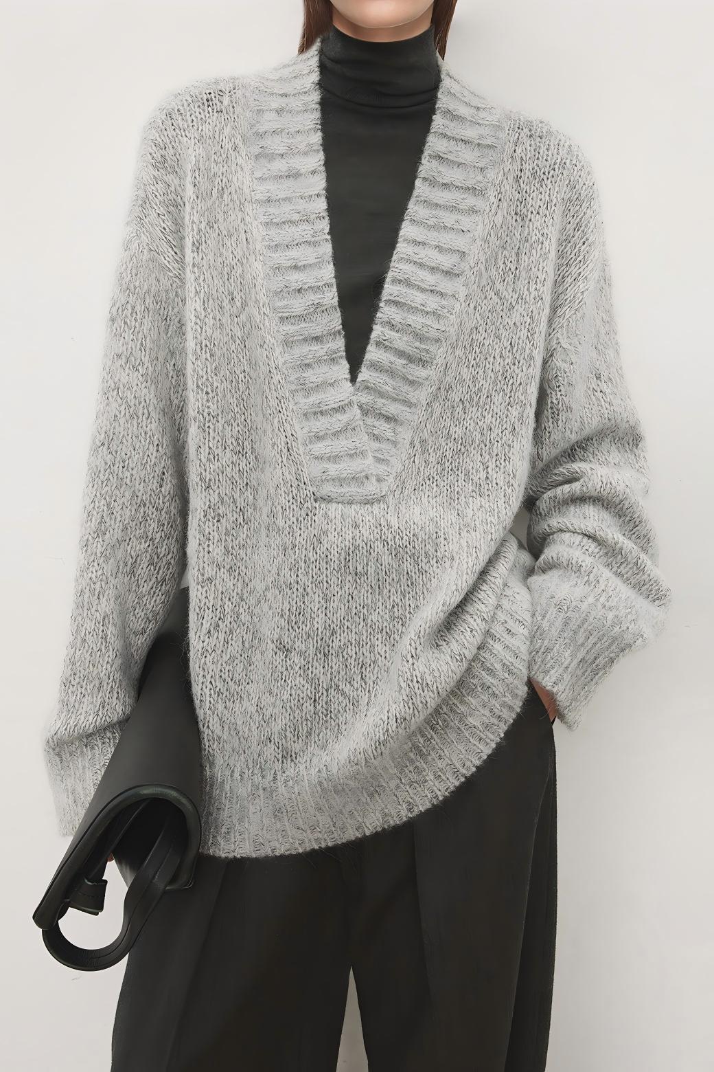 Damer elegant strikket trøje med V-hals og casual pasform Stilla