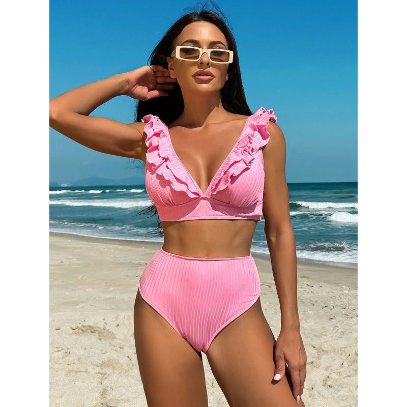 Dame bikini-sæt med elegante flæsedetaljer og høj taljesnit Stilla